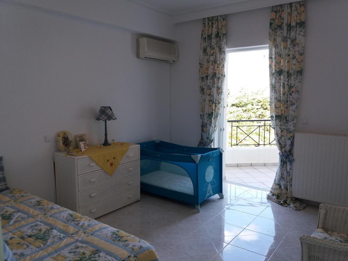 Beach House Villa Néa Mákri Habitación foto